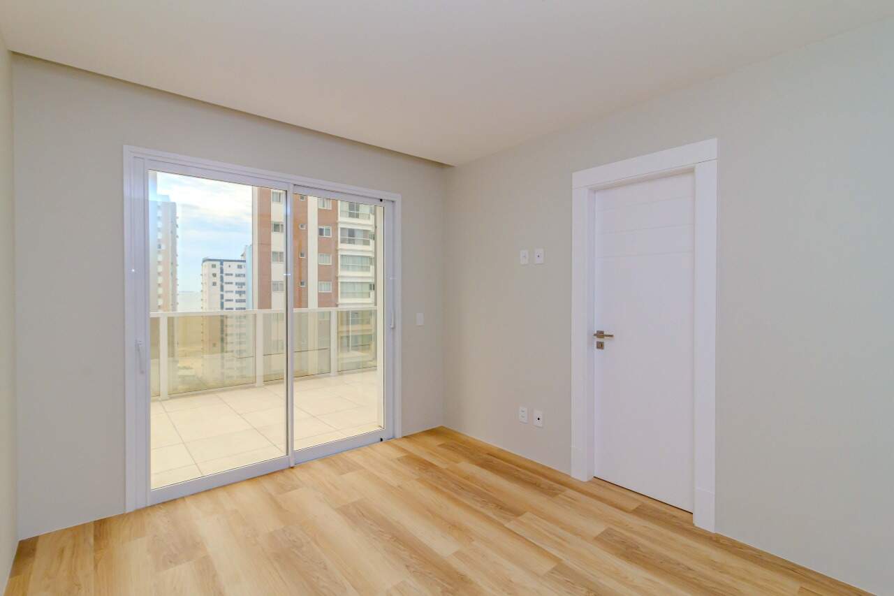 Apartamento diferenciado à venda no Centro: 