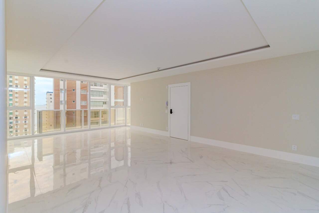 Apartamento diferenciado à venda no Centro: 