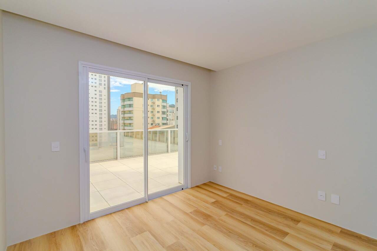 Apartamento diferenciado à venda no Centro: 