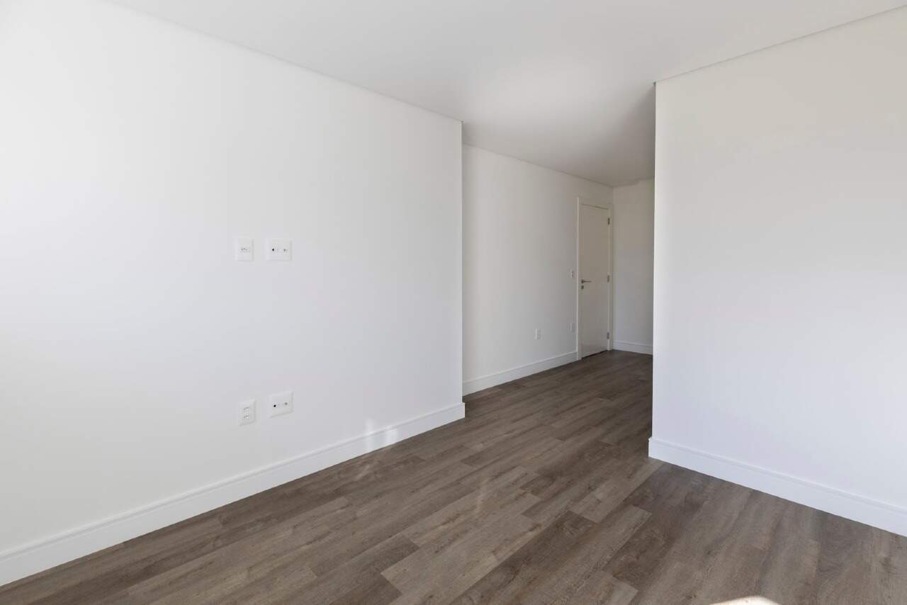 Apartamento diferenciado à venda no Praia Brava: 
