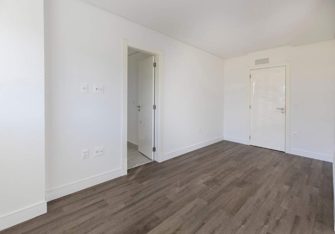 Apartamento diferenciado à venda no Praia Brava: 