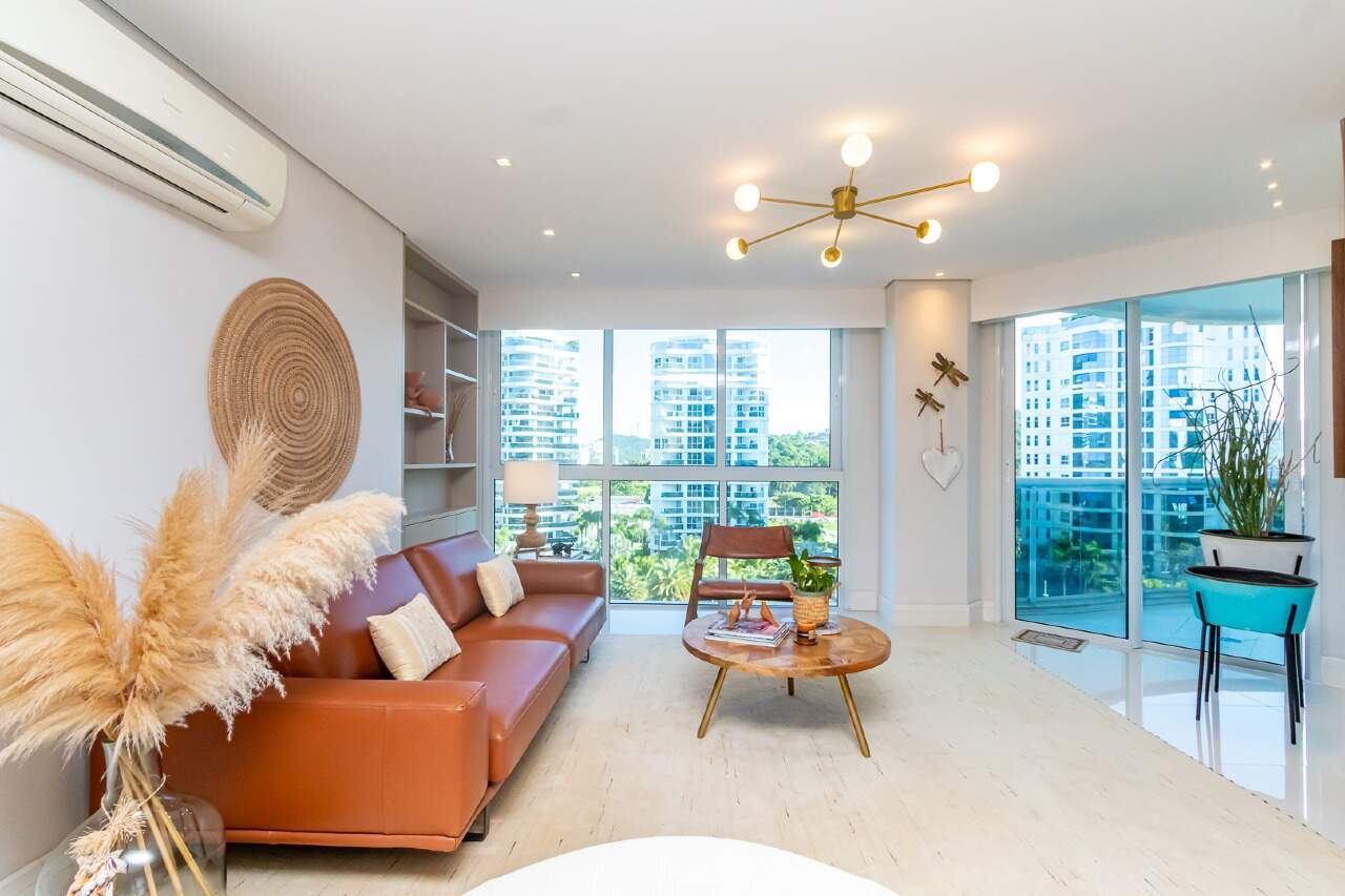 Apartamento à venda no Praia Brava: 