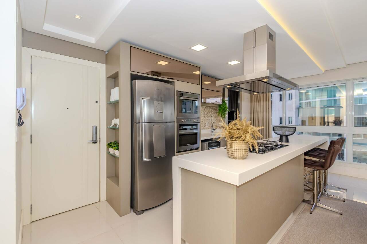 Apartamento à venda no Pioneiros: 