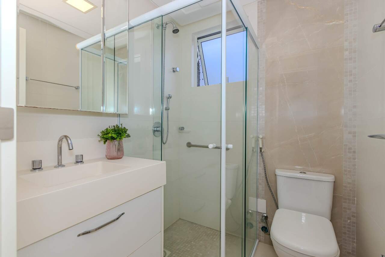 Apartamento à venda no Pioneiros: 