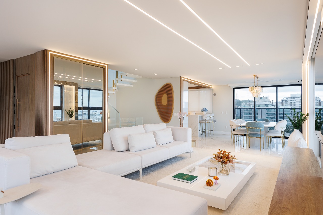 Cobertura à venda no Praia Brava: 