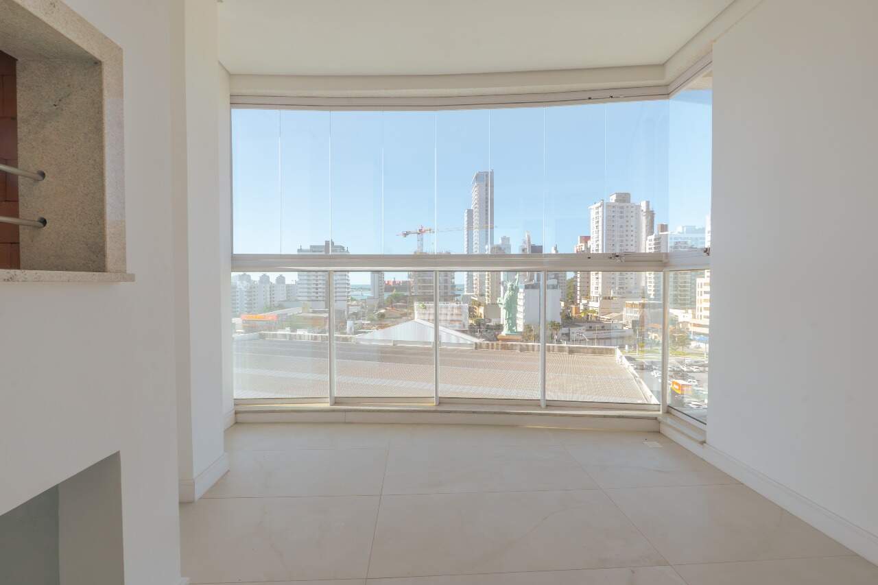 Apartamento à venda no Fazenda: 