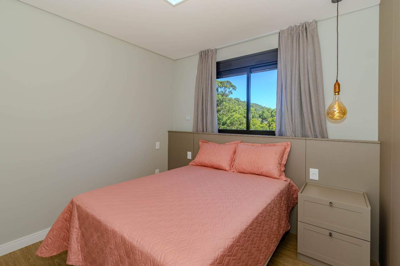 Apartamento à venda no Praia dos Amores: 