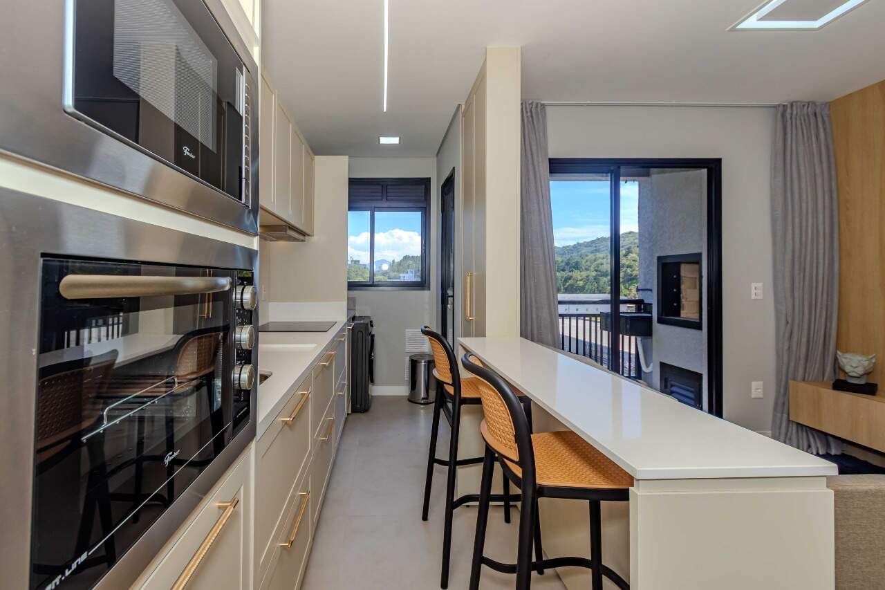 Apartamento à venda no Praia dos Amores: 