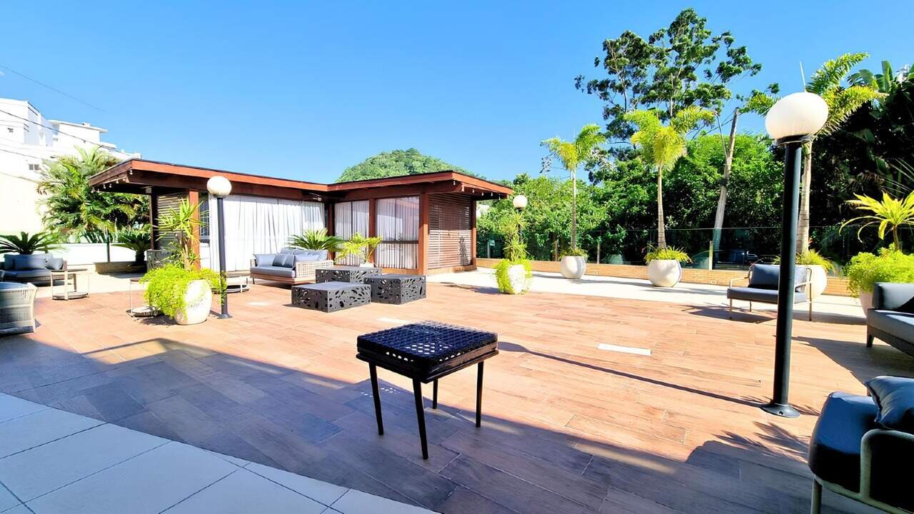 Apartamento à venda no Praia Brava: 