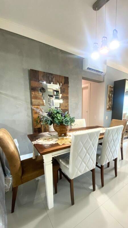 Apartamento à venda no Praia Brava: 
