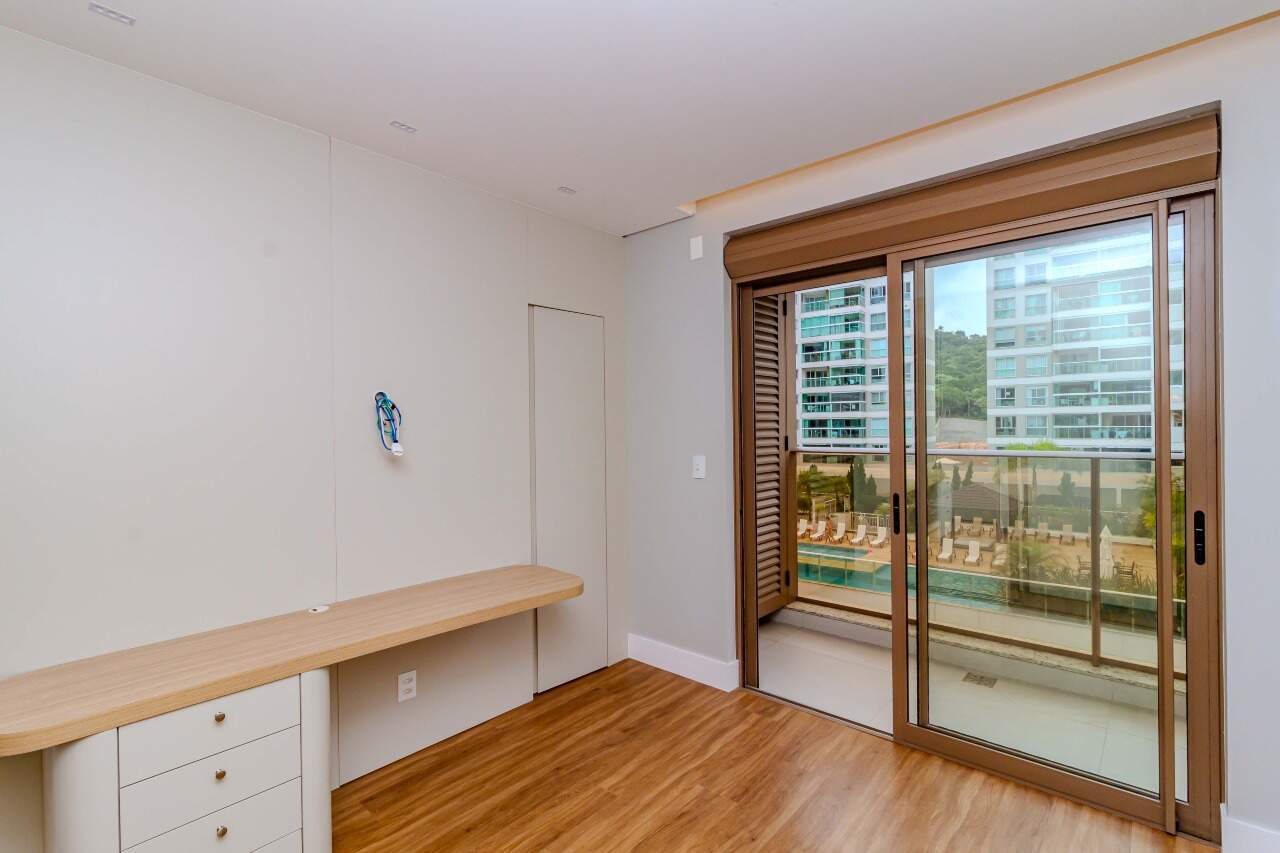 Apartamento à venda no Praia Brava: