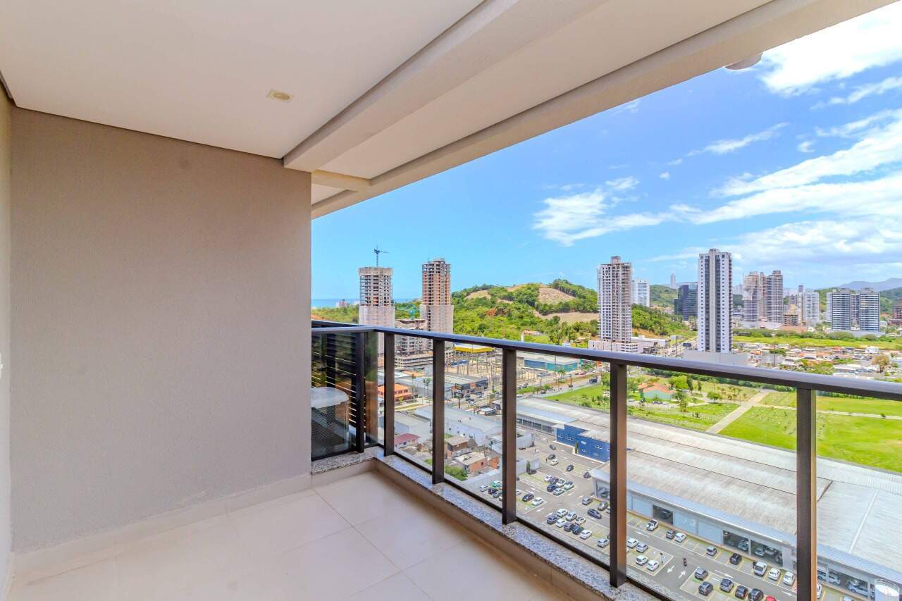 Apartamento à venda no Praia Brava: 