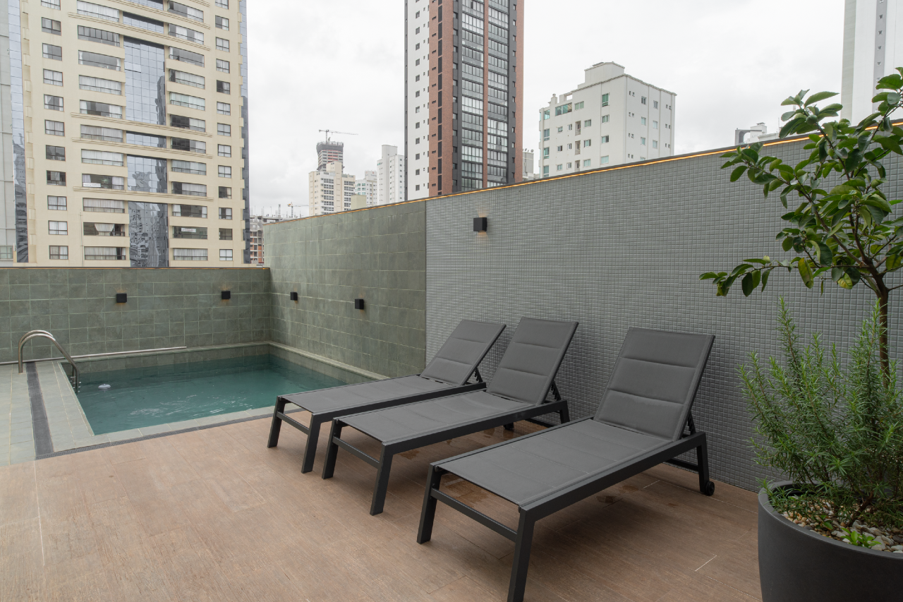 Apartamento diferenciado à venda no Centro: 