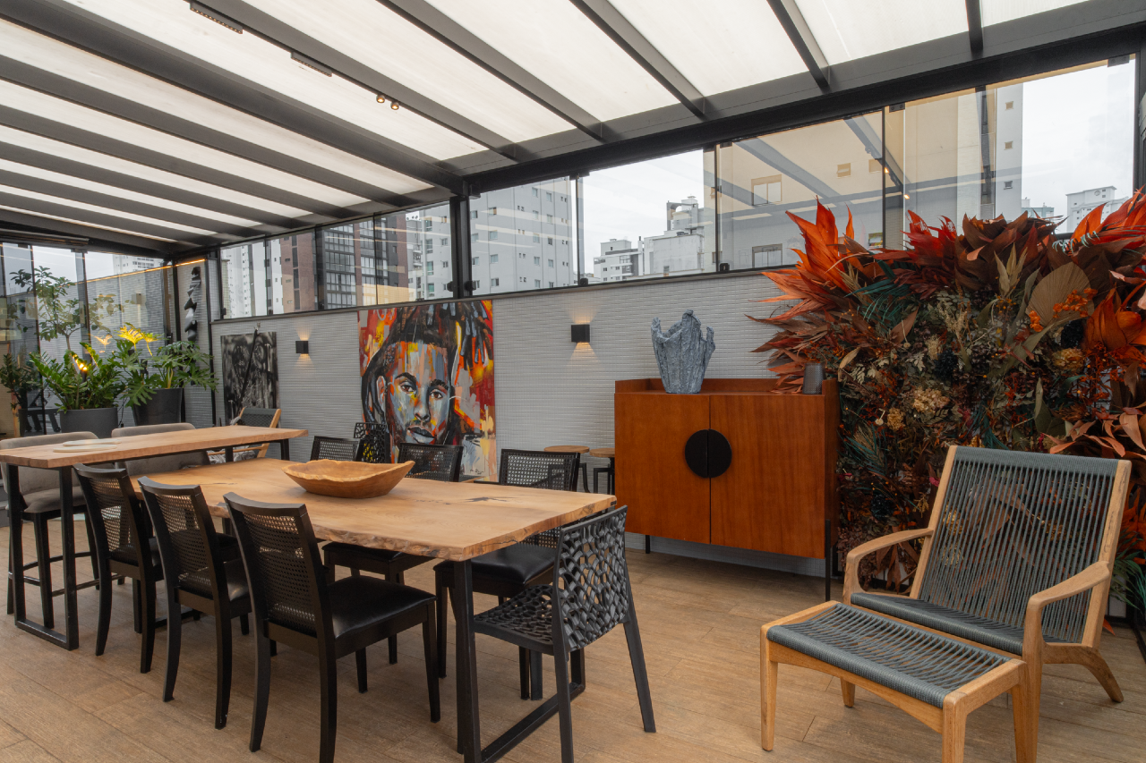 Apartamento diferenciado à venda no Centro: 