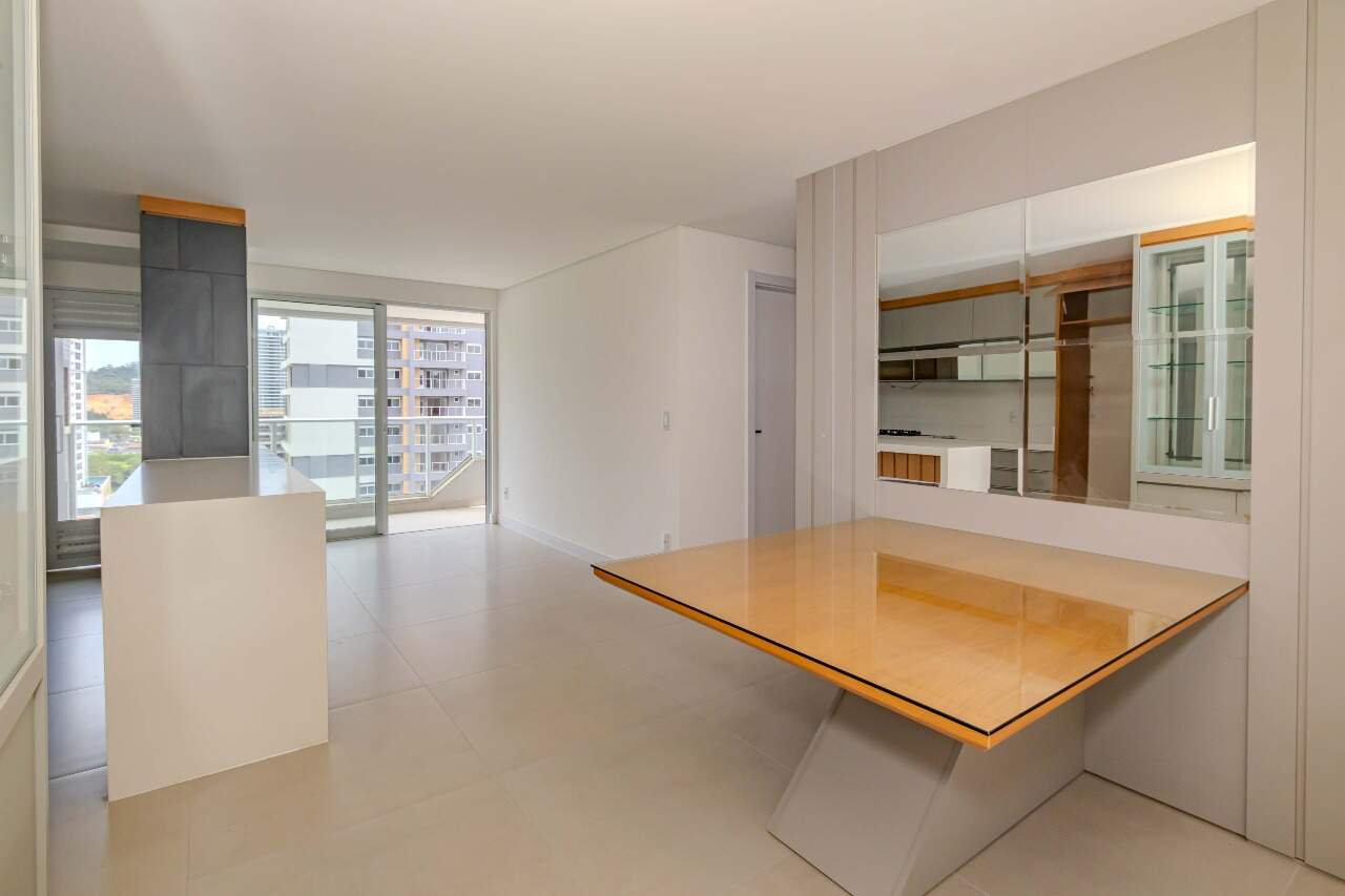 Apartamento à venda no Praia Brava: 