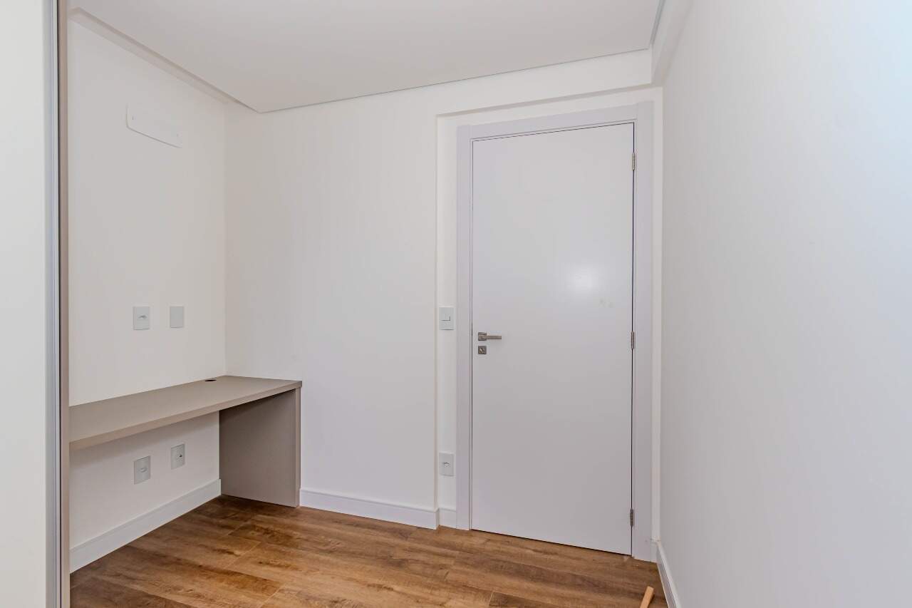 Apartamento à venda no Praia Brava: 