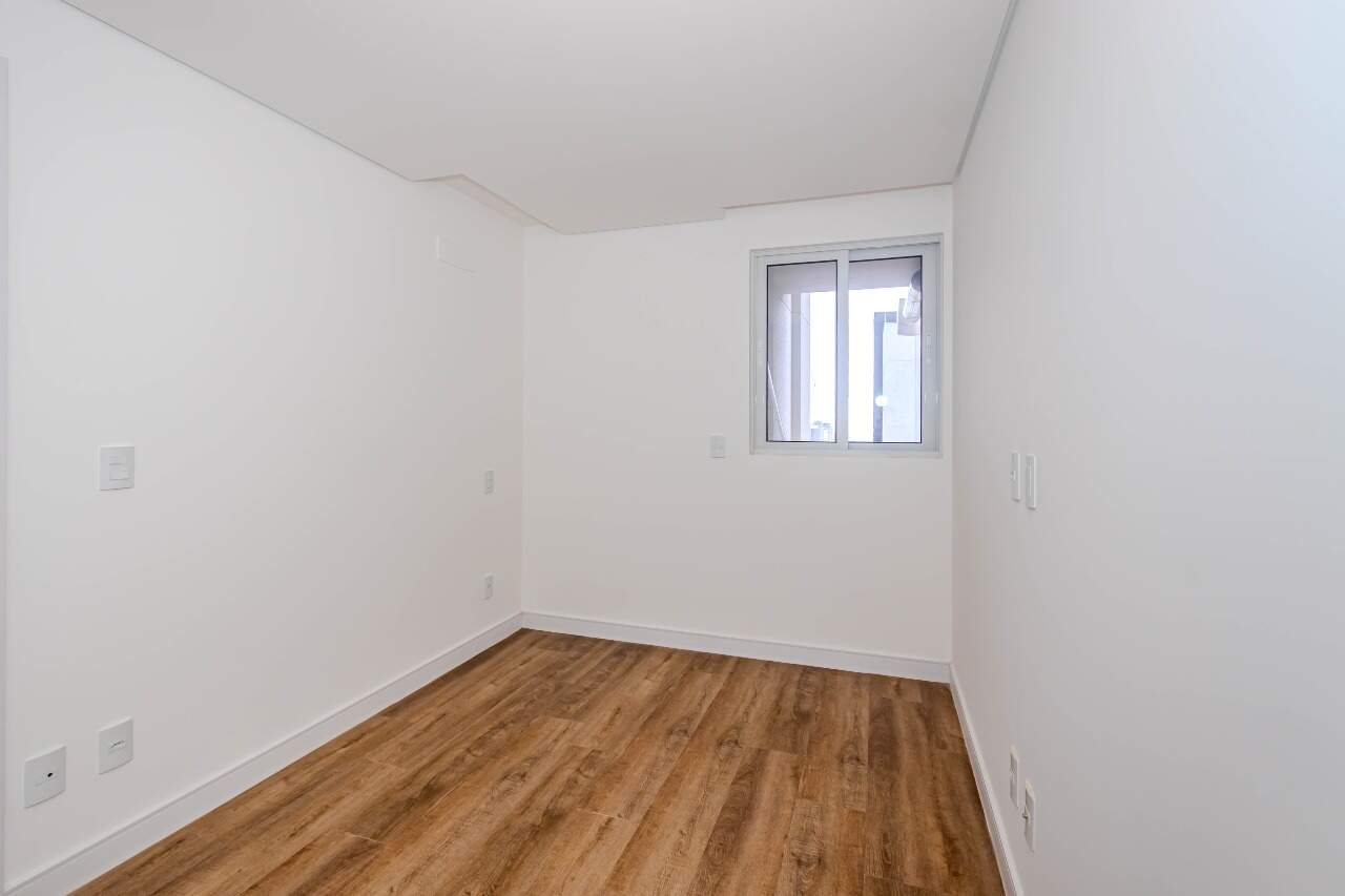 Apartamento à venda no Praia Brava: 