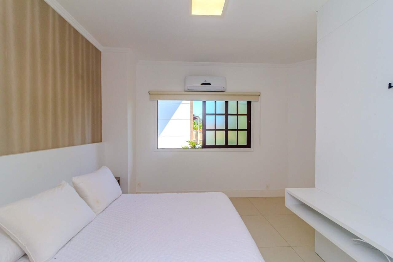 Casas à venda no Praia das Taquaras: 