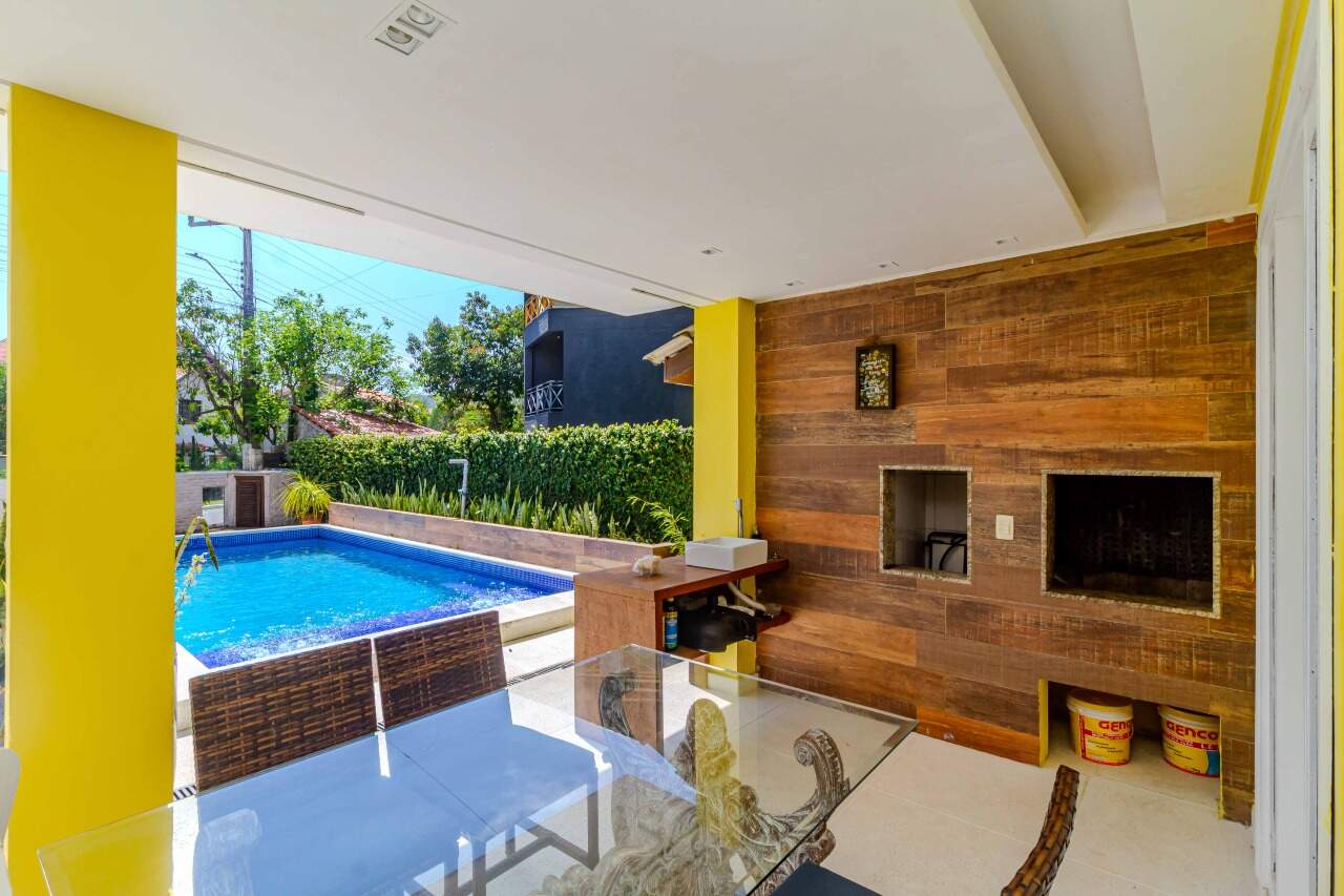 Casas à venda no Praia das Taquaras: 