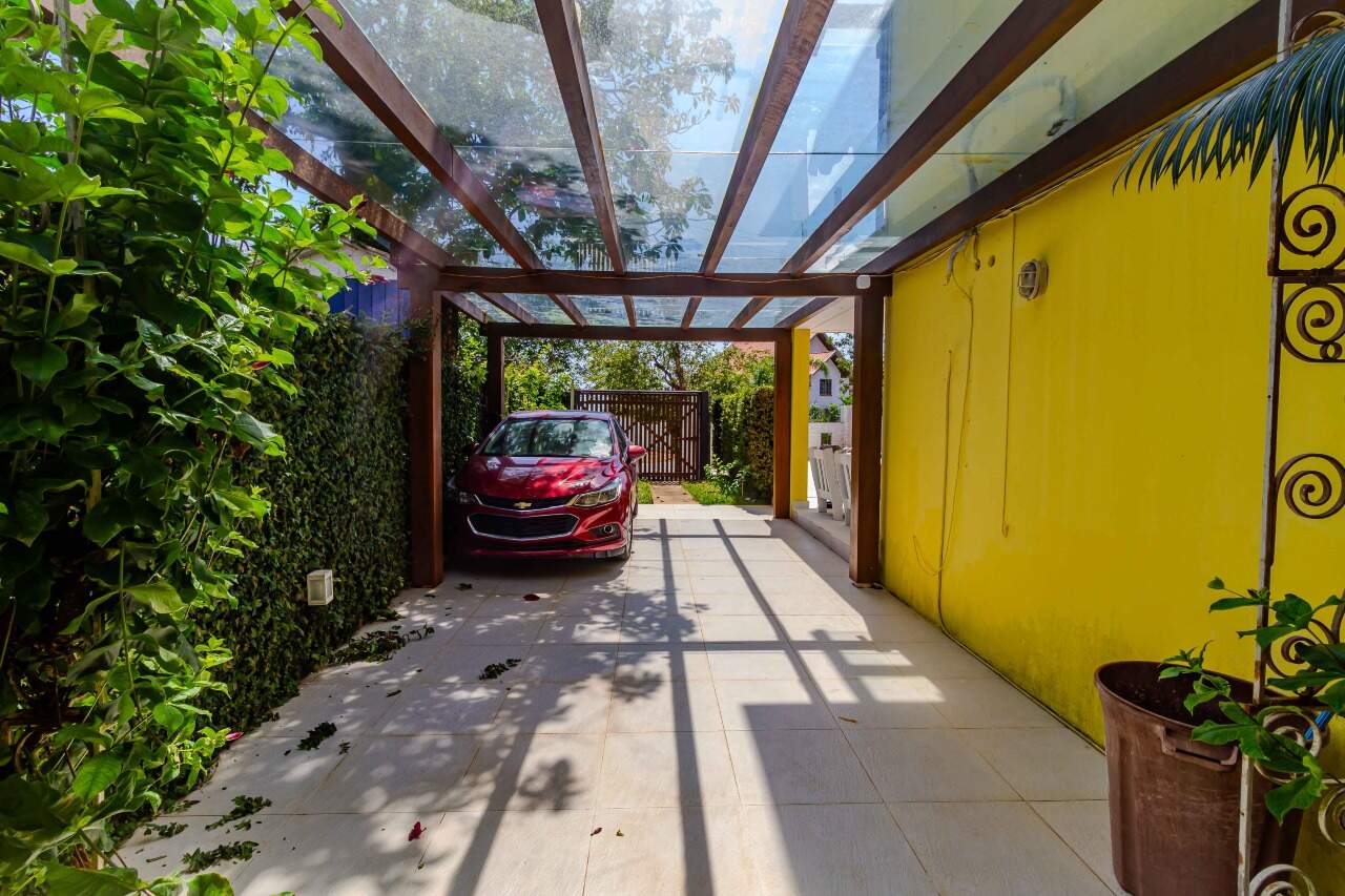 Casas à venda no Praia das Taquaras: 