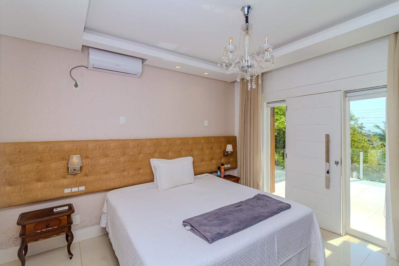 Casas à venda no Praia das Taquaras: 