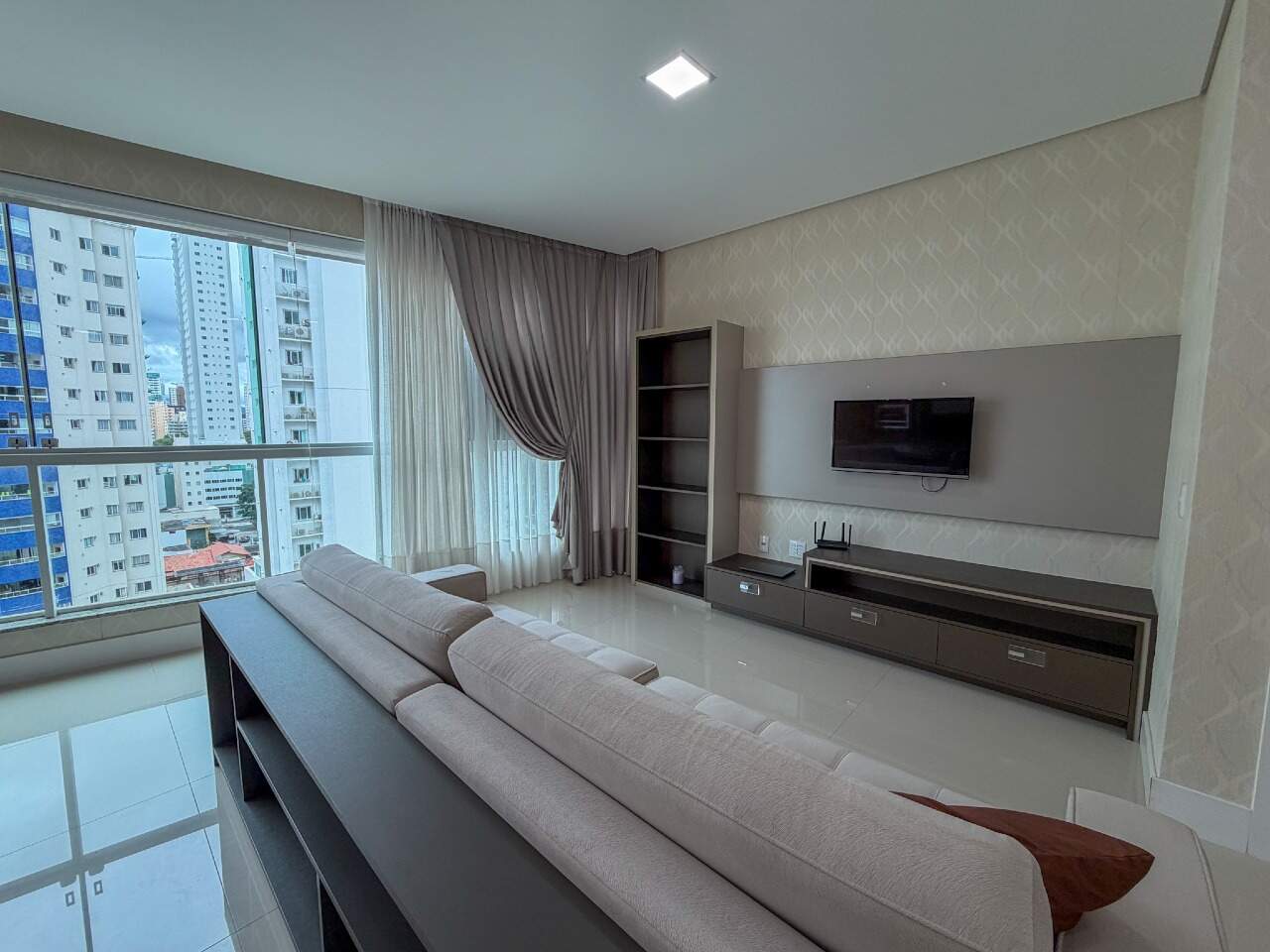 Apartamento à venda no Pioneiros: