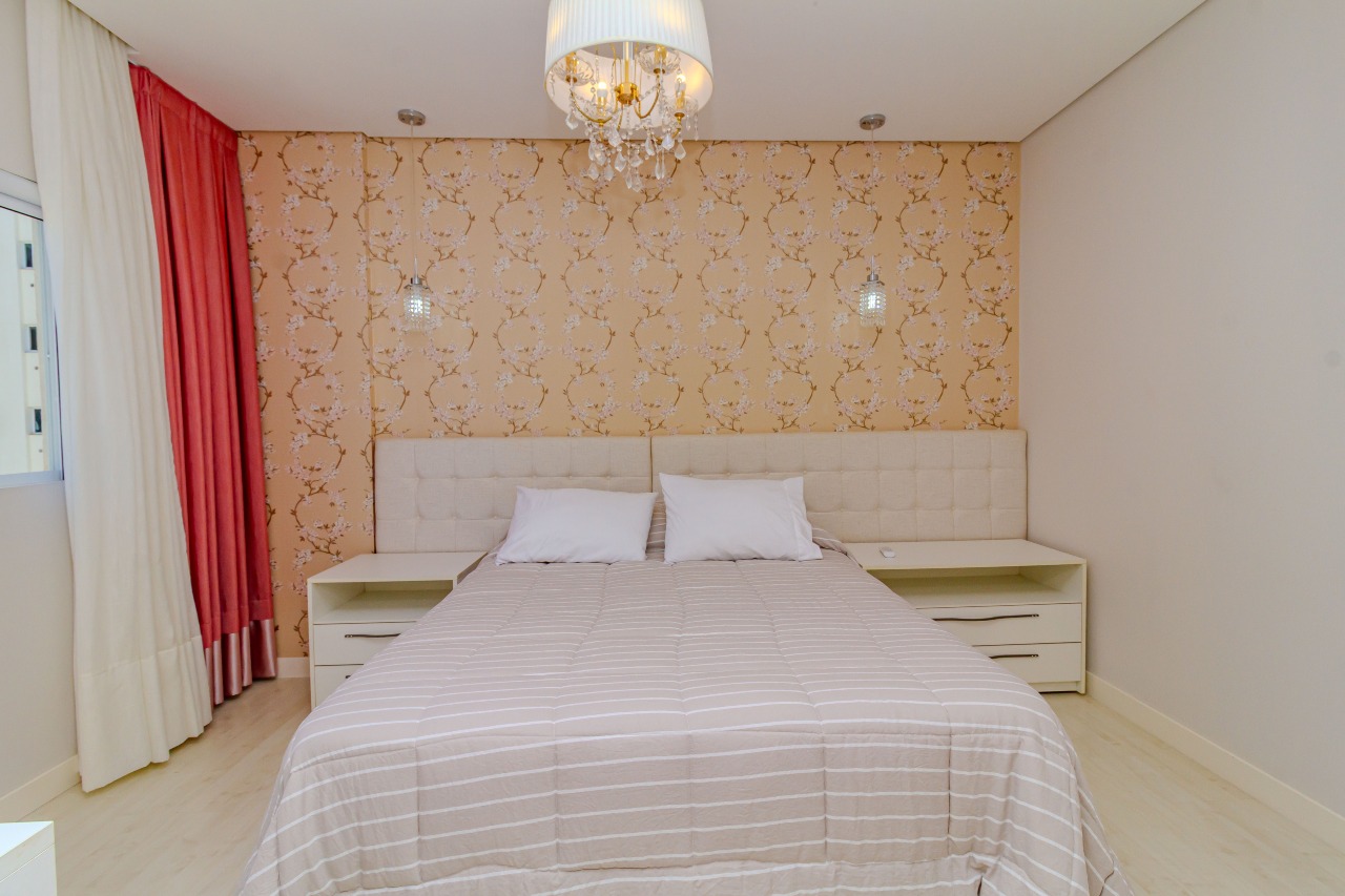 Apartamento à venda no Pioneiros: 