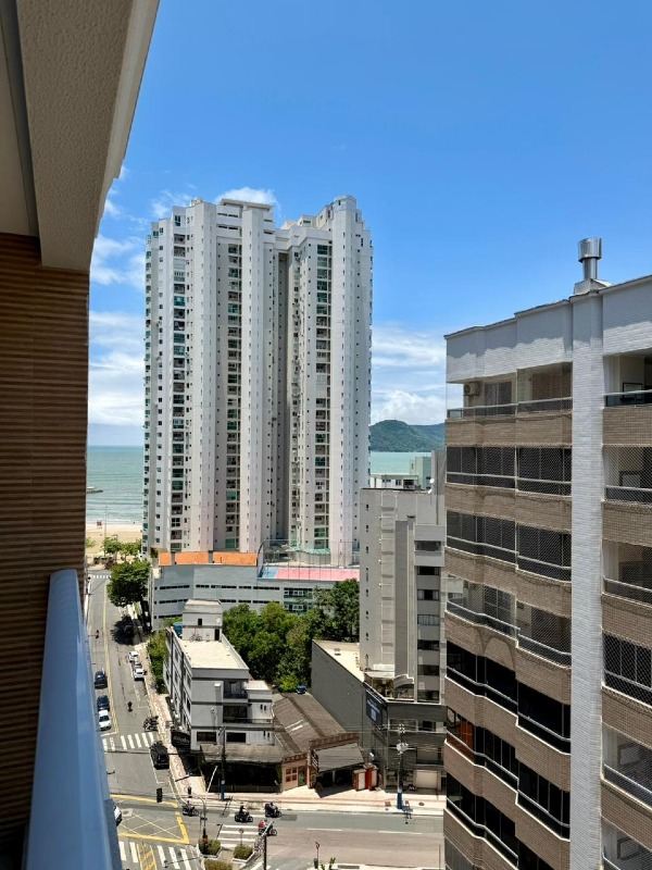 Apartamento à venda no Pioneiros: 