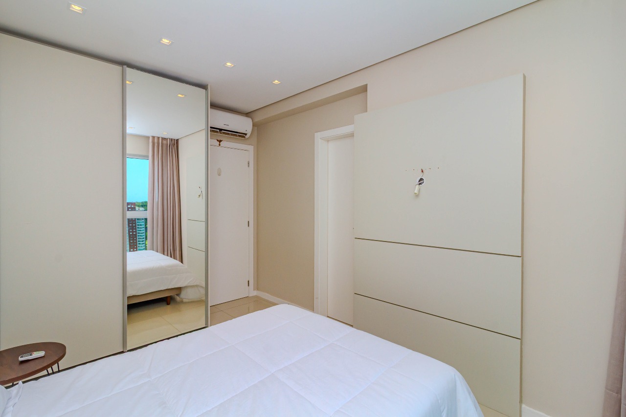 Apartamento à venda no Pioneiros: 