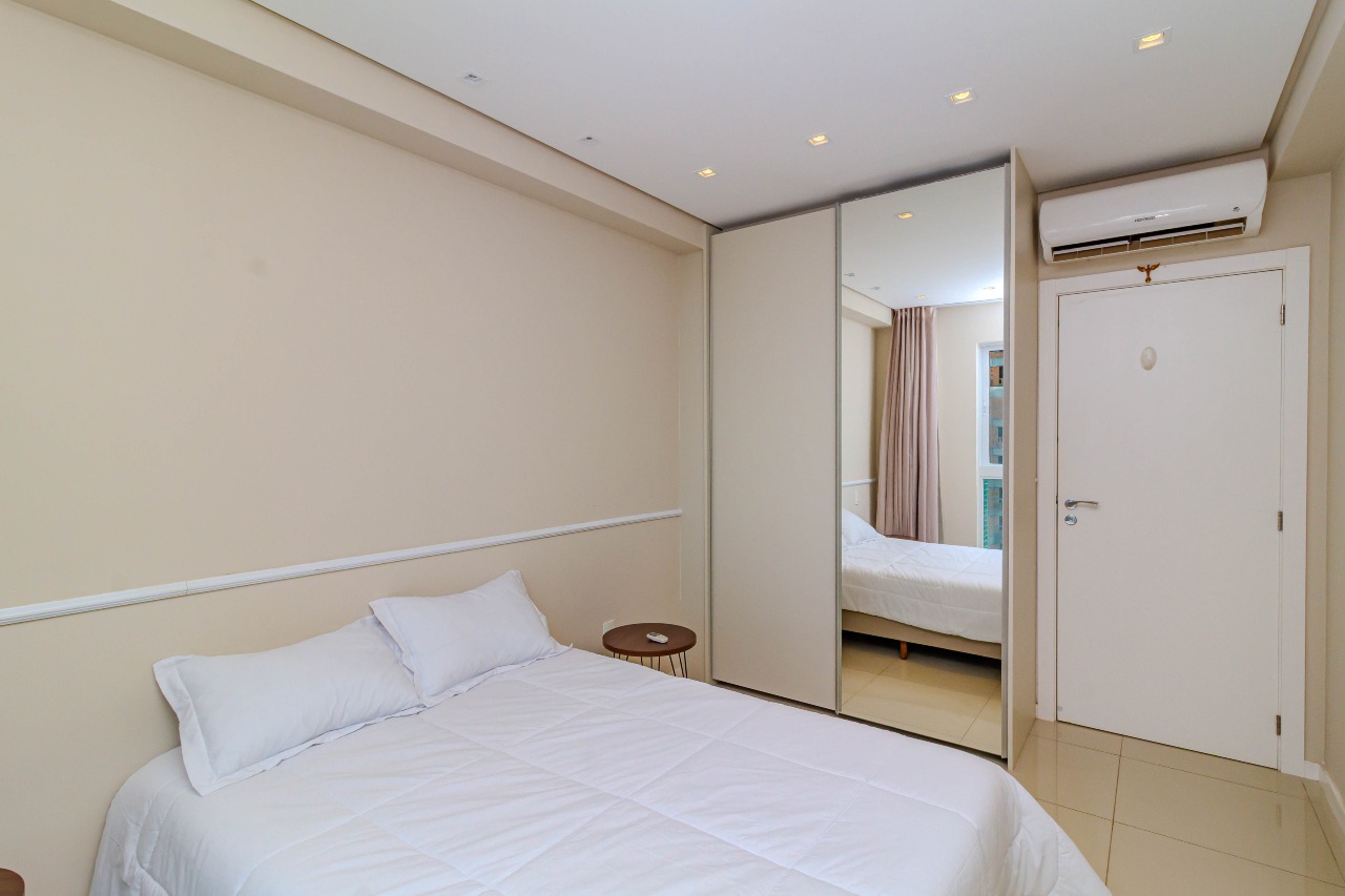 Apartamento à venda no Pioneiros: 