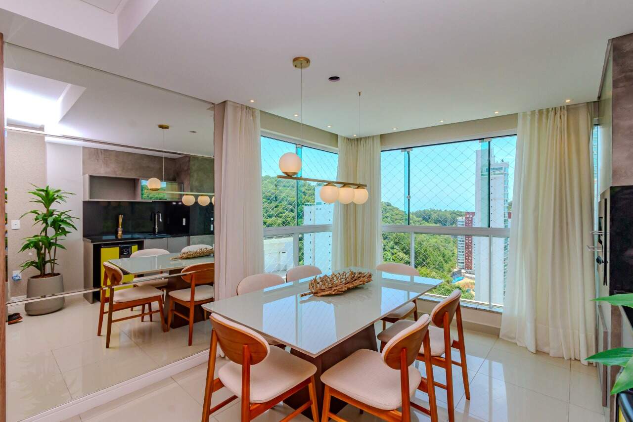 Apartamento à venda no Pioneiros: 