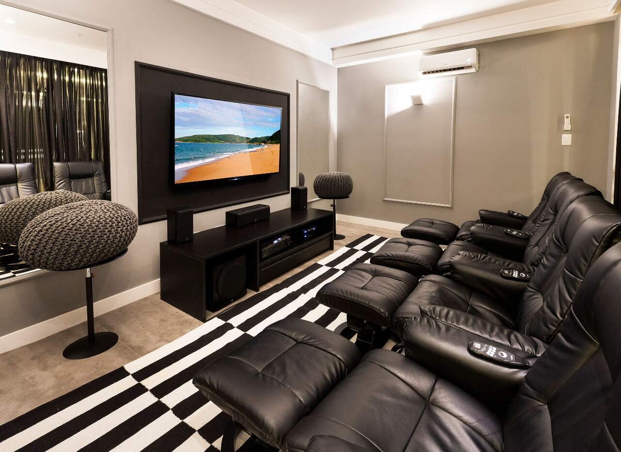 Apartamento à venda no Pioneiros: 