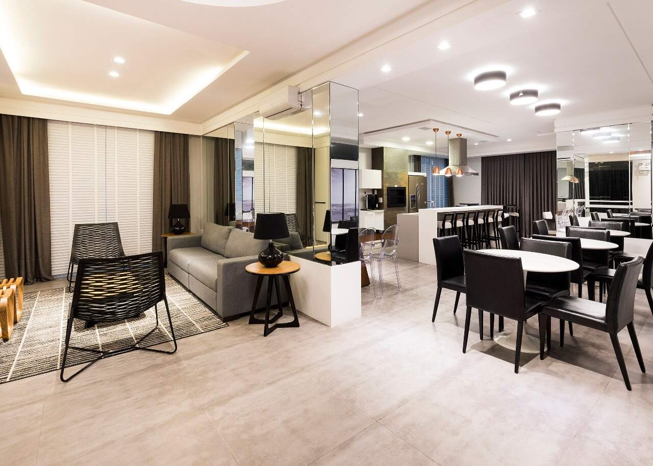 Apartamento à venda no Pioneiros: 