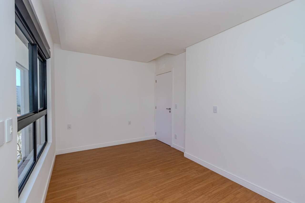 Apartamento diferenciado à venda no Praia Brava:
