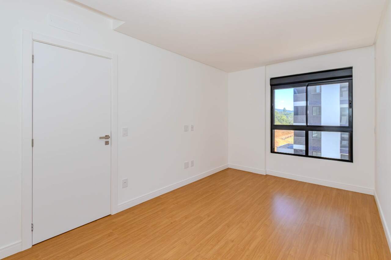 Apartamento diferenciado à venda no Praia Brava: