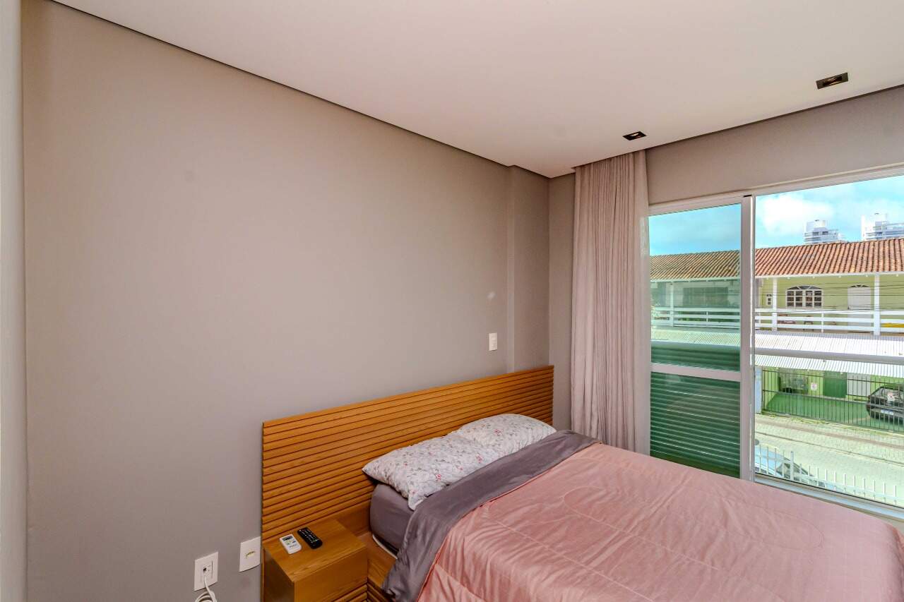 Apartamento à venda no Praia Brava: 