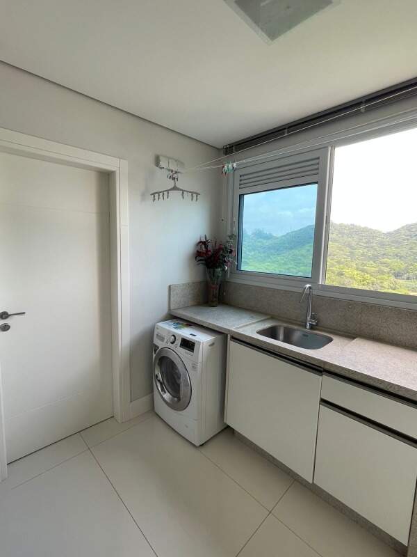 Apartamento à venda no Praia Brava: 