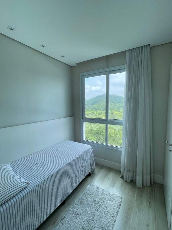 Apartamento à venda no Praia Brava: 