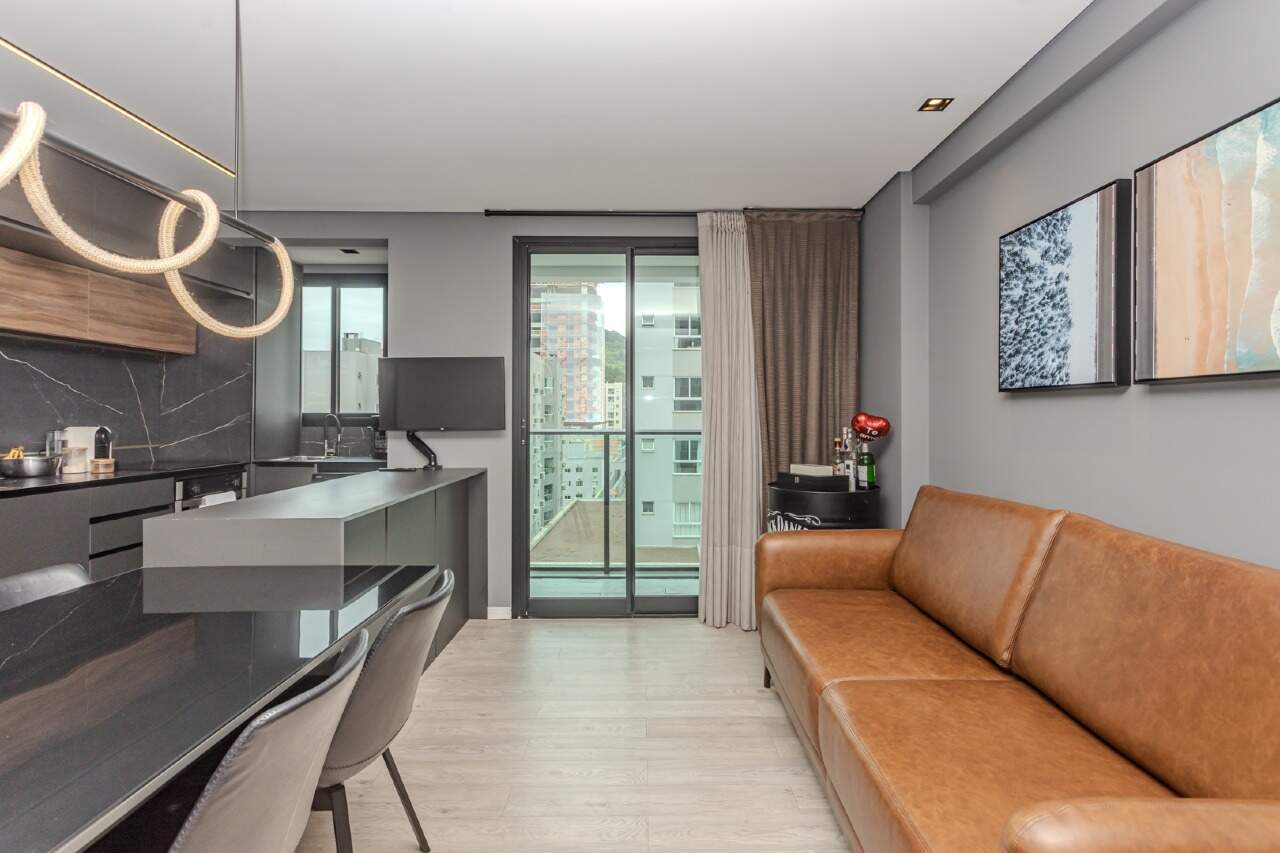 Apartamento à venda no Praia Brava: 