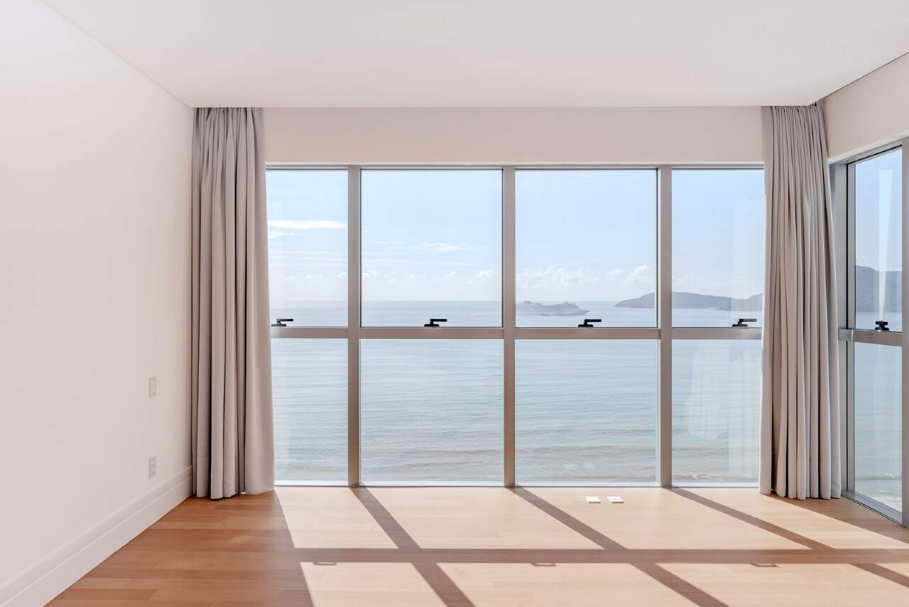 Apartamento diferenciado à venda no Centro: 