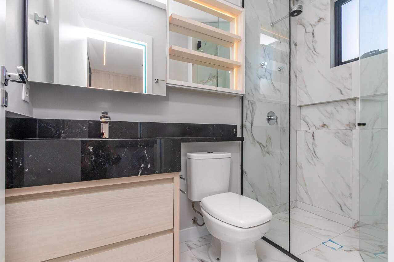 Apartamento à venda no Pioneiros: 
