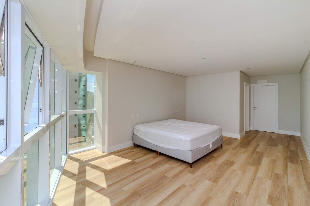 Apartamento à venda no Barra Sul: 