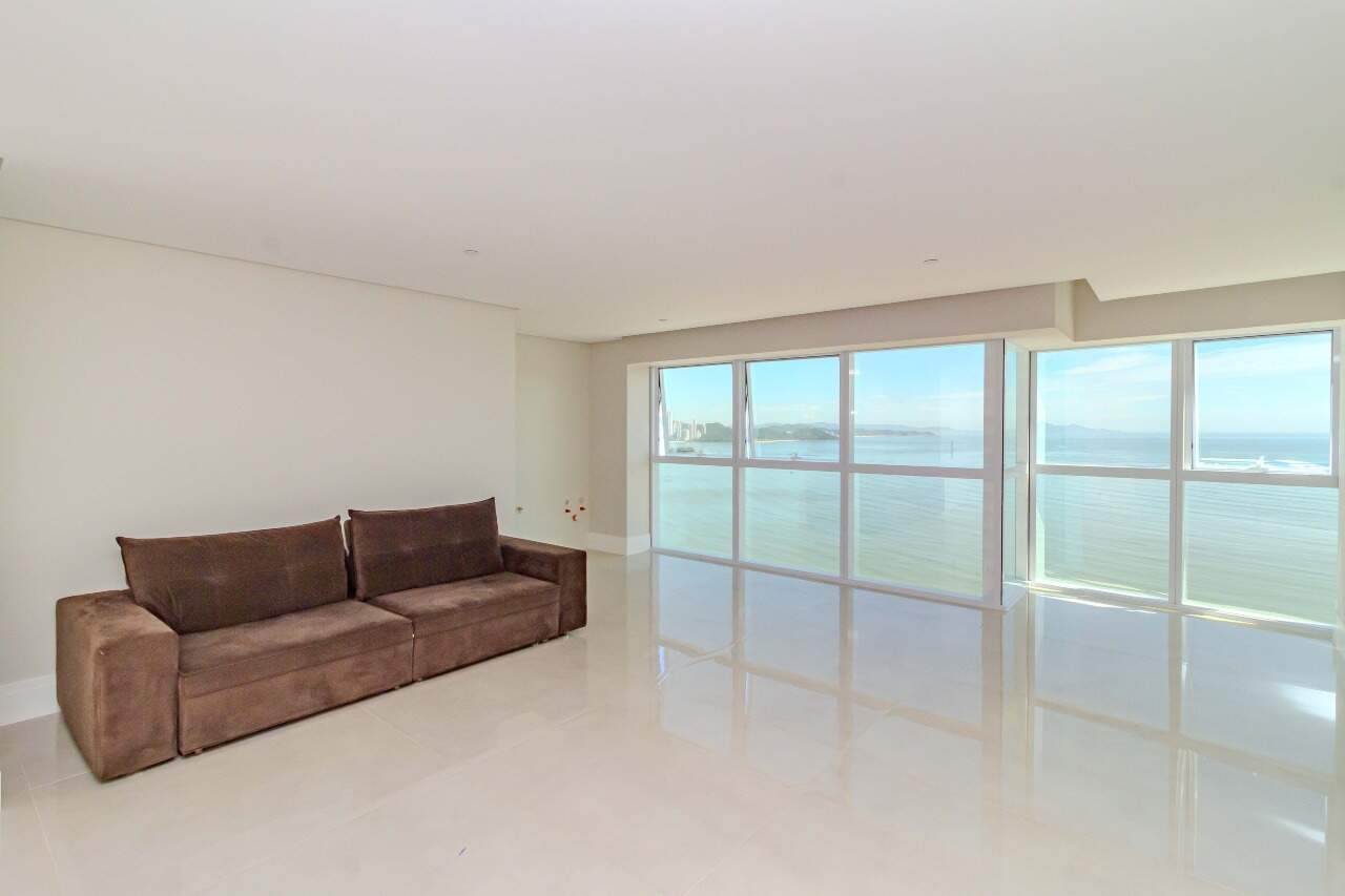Apartamento à venda no Barra Sul: 