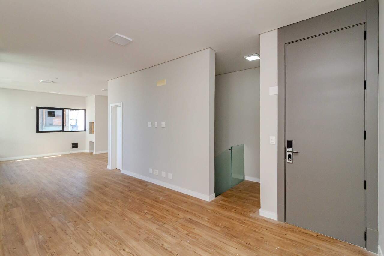 Cobertura à venda no Fazenda: 