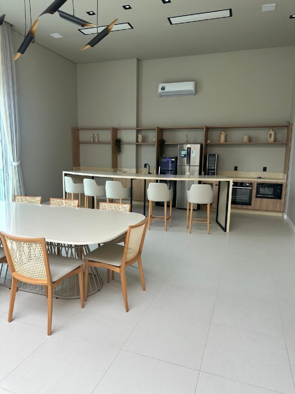 Apartamento à venda no Praia Brava: