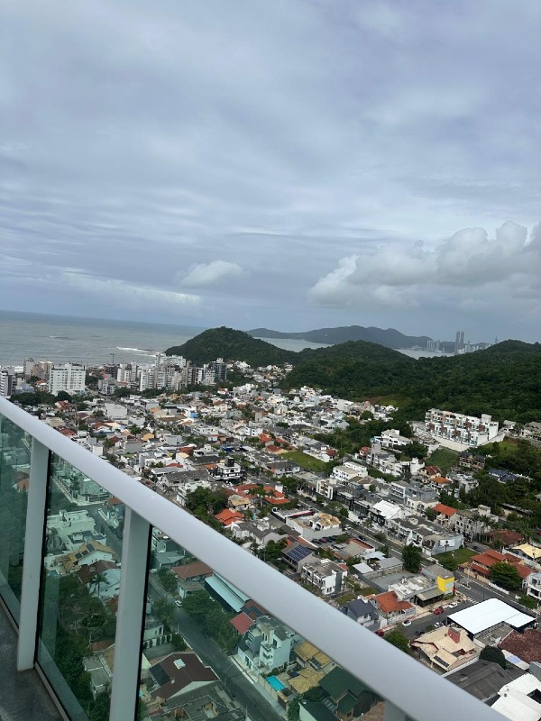 Apartamento à venda no Praia Brava: 