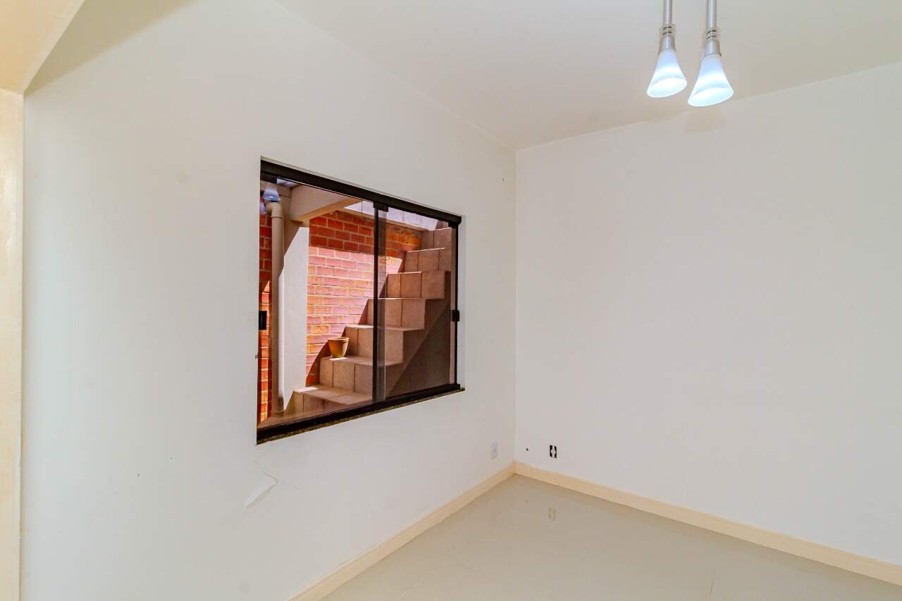Casas à venda no Fazenda: 
