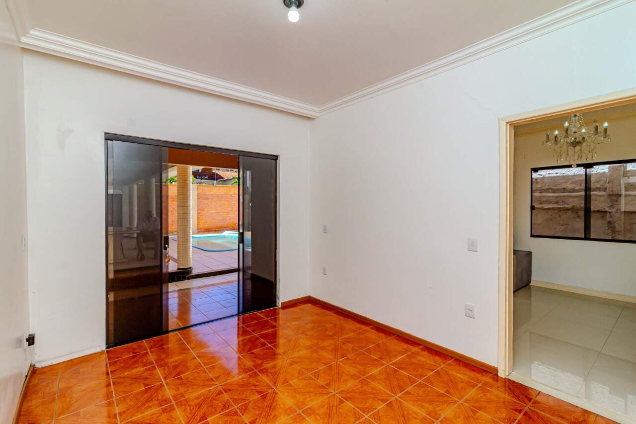 Casas à venda no Fazenda: 