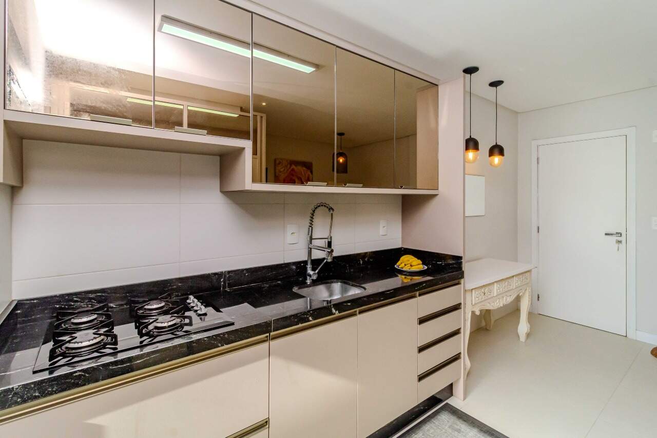 Apartamento diferenciado à venda no Praia Brava: 