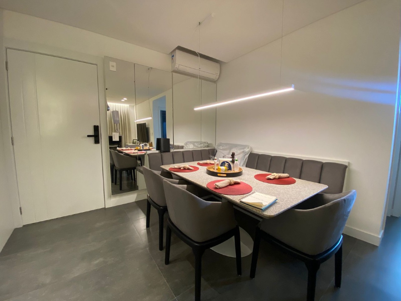 Apartamento à venda no Praia Brava: 